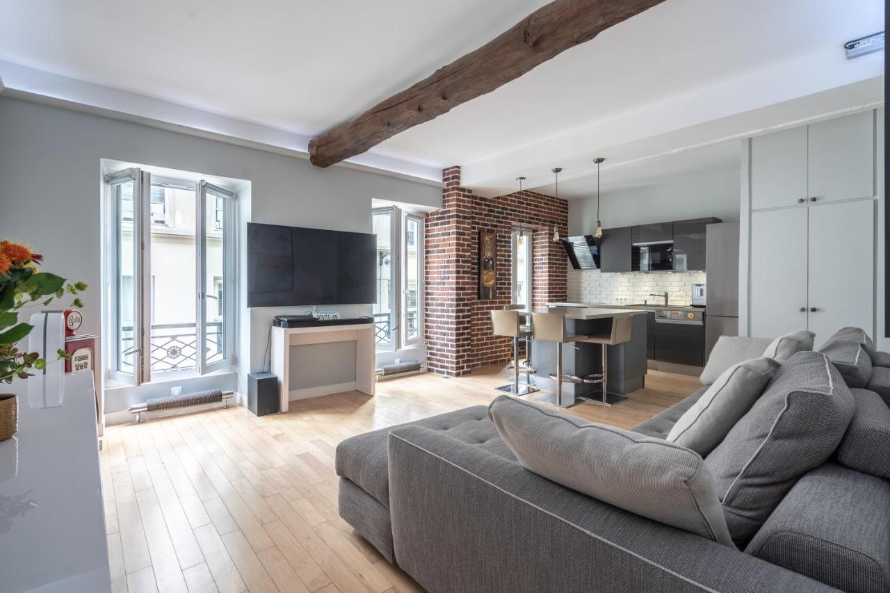 Room In Apartment - Cosy Place In The Hear Of Paris Exterior foto